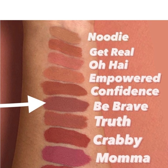 🔥BNWB MAKEUP BUNDLE🔥 - Picture 8 of 8